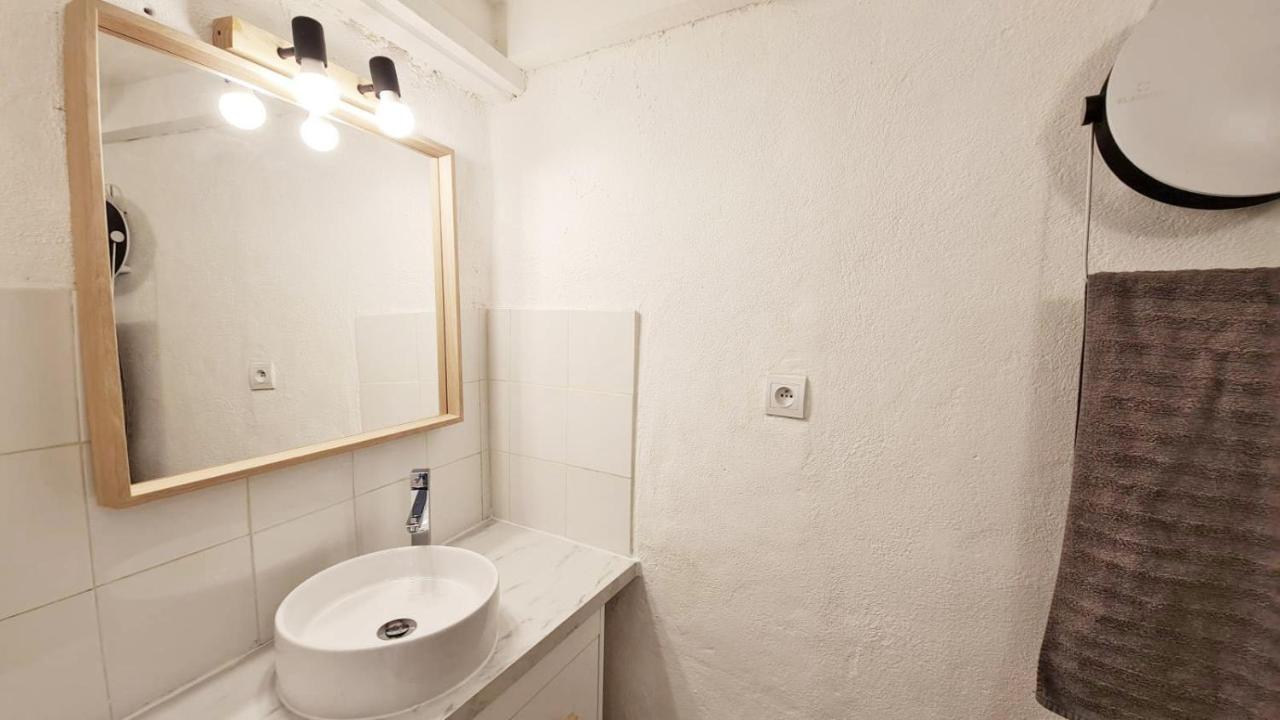 Gregbnb - T2 Climatise Mezzanine - Atypique - Centre Ancien 土伦 外观 照片